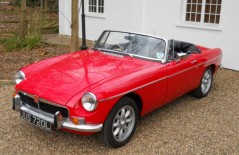 MGB Roadster (JUS 720L)