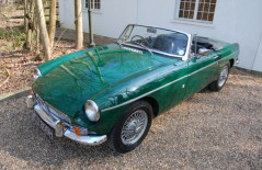 MGB Roadster (WTX 809H)