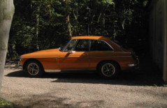 MGB GT (DGW 377H) C/B,1970