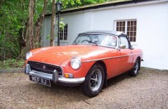 MGB Roadster (1971), Chrome bumper model