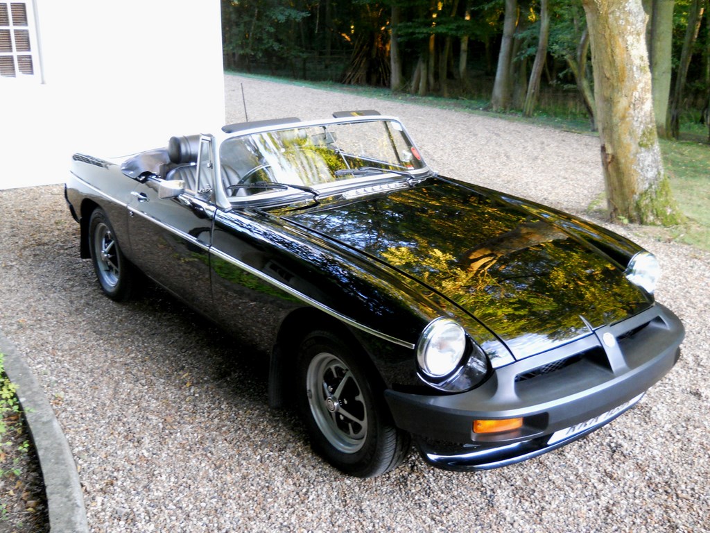 MGB Roadster Older £10k Restoration (RRR101R)