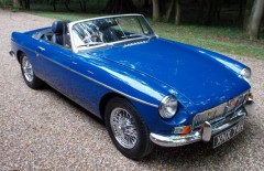 MGB Roadster 1970 Heritage Shell Rebuild (XNX74H)