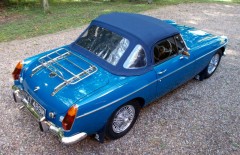 MGB Roadster 1974 Heritage Shell Rebuild (YVT489M)