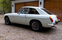 MG BGT V8  Factory Car 1973 (RHU222M)