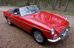 MGB Roadster 1965 Nut & Bolt Rebuild (YRD502C)