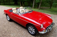 MGB Roadster V8 Built on Heritage Shell (WLL826M)