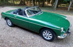 MGB Roadster 1976 Restored Brooklands Green (OPJ116R)