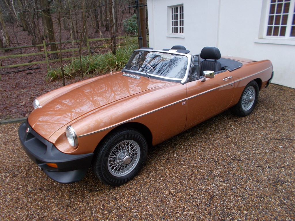 MGB LE Roadster £10k spent (NTO205W)