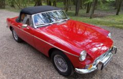 MGB Roadster 1974 Heritage Shell Rebuild (VPO620N)