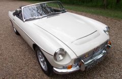 MGC Roadster  1968 Older Restoration (PKH529F)