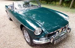 MGB Roadster 1972 Older restored BRG coachwork (FGV383L)