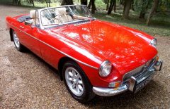 MGB Roadster 1971 Older Restored (HYK696K)