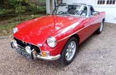 MGB Roadster 1971 Heritage Shell Rebuild (HOY976K)