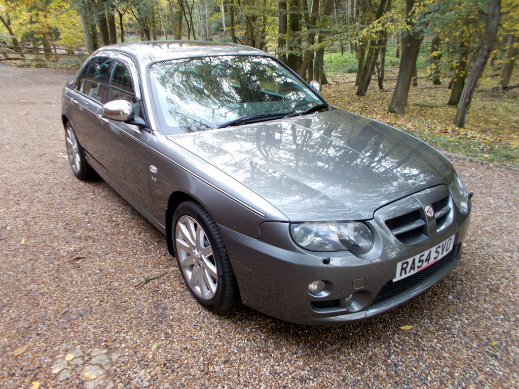 MG ZT SE V8 260 SALOON 48,000 MILES (RA54SVO)