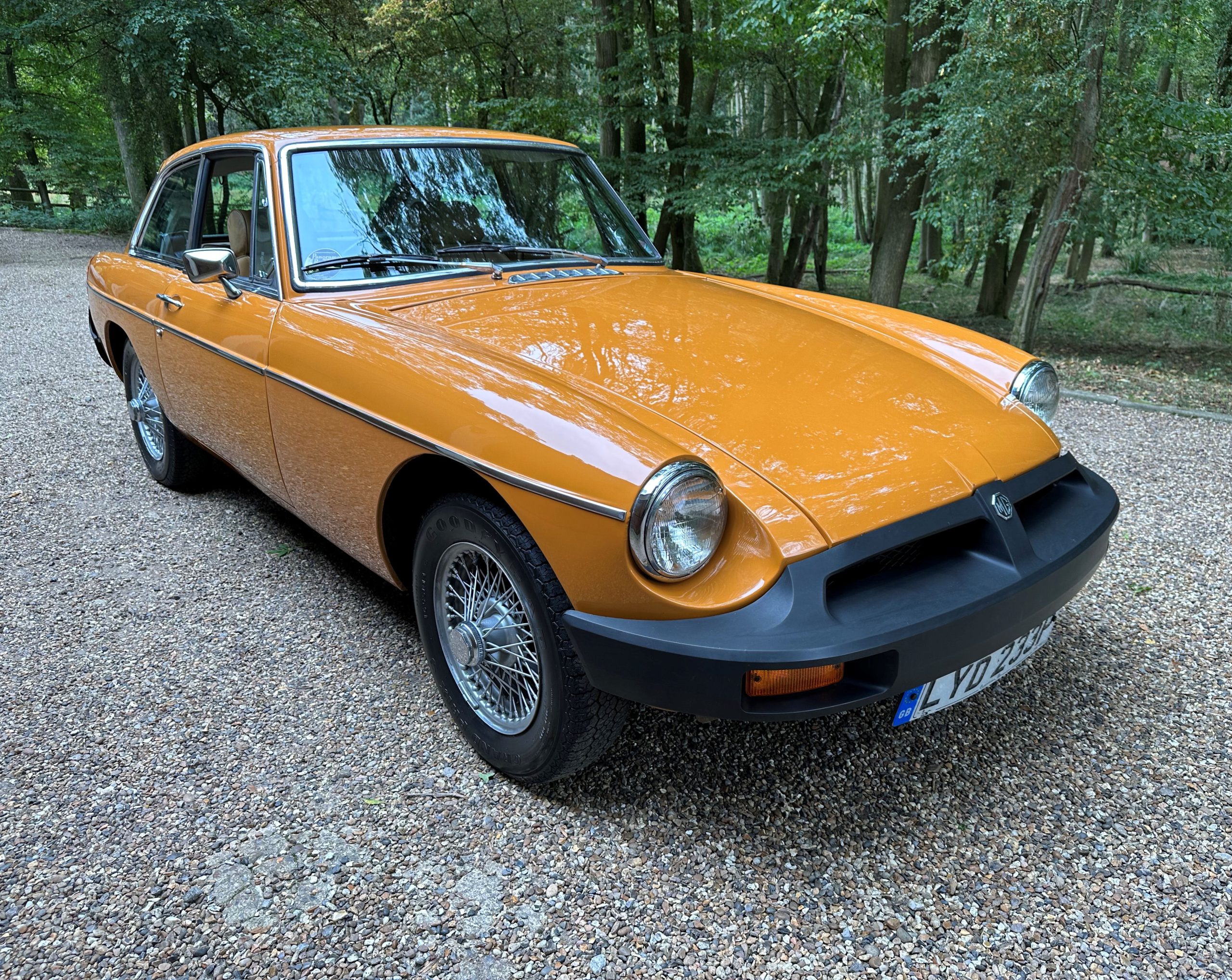 MG BGT 1975 Three Former Keepers, Genuine 57,912 miles (LYD233P)