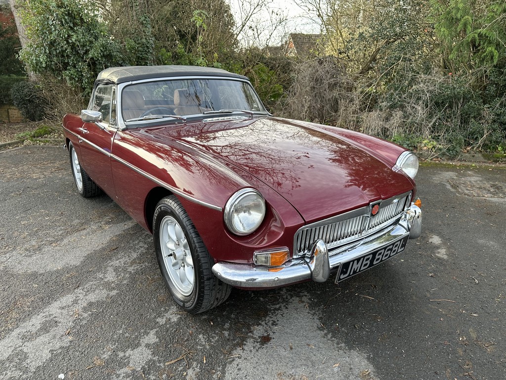 MGB Roadster 1972 Older Restored (JMB868L)