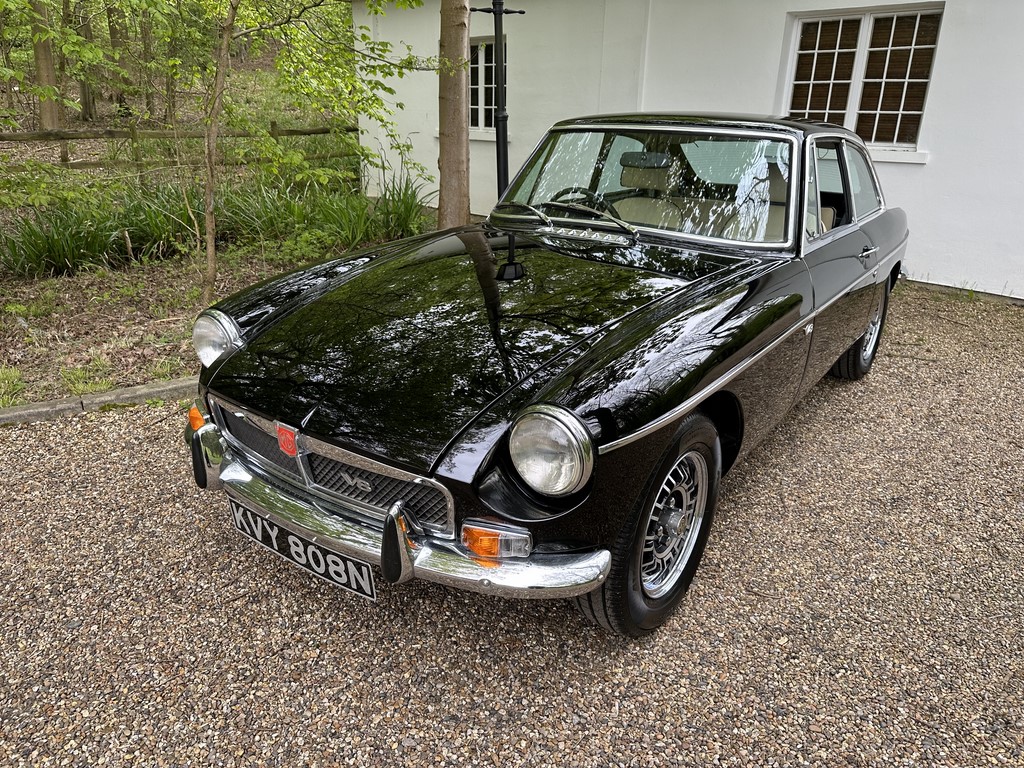 MG BGT V8 1975 Factory Chrome Bumper V8 (KVY808N)