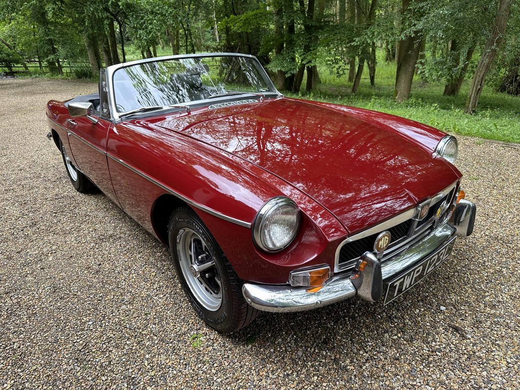 MGB Roadster 1973 Older Restored (TWP123L)