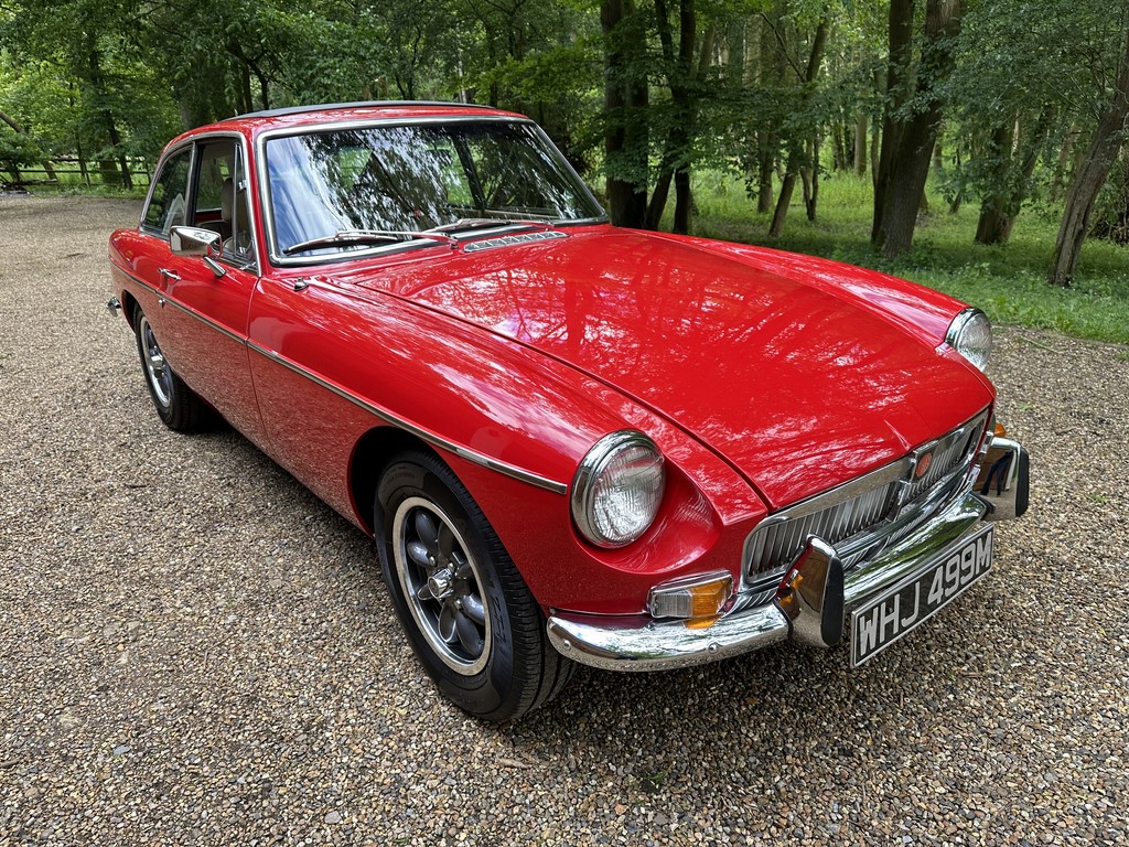 MG BGT 1973 Comprehensive Restoration with Automatic Gearbox (WHJ499M)