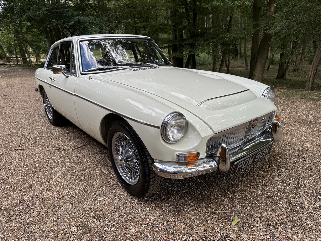 MGC GT 1969 Detailed Older Restored (PDW90H)