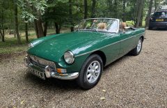 MGB ROADSTER 1970 Heritage Shell Rebuild (AHT444J)