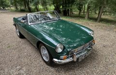 MGB ROADSTER 1965 Older Restored (EHE348C)