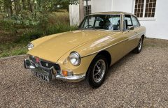 MG BGT 1974 Older Restored Harvest Gold (SMR437N)