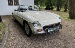 MGB Roadster 1974 Heritage Shell Rebuild (SFM90M)