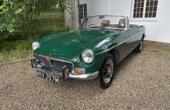 MGB Roadster 1974 Older Restoration (WKX257M)
